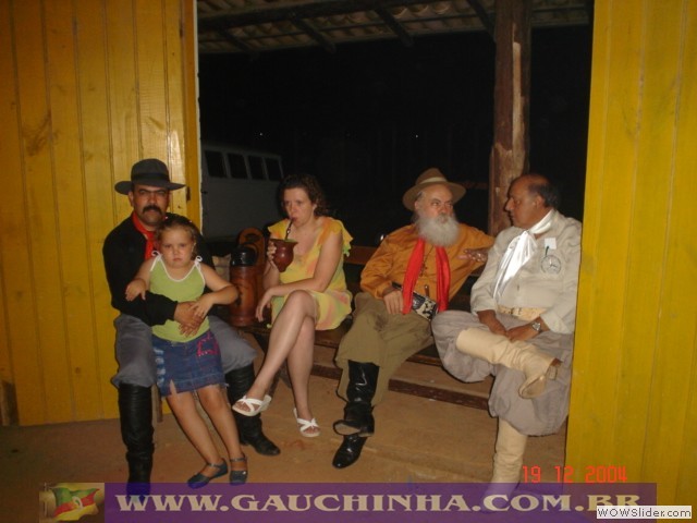 19-12-2004 Gauchinha - Baile Tradicionalista (10)