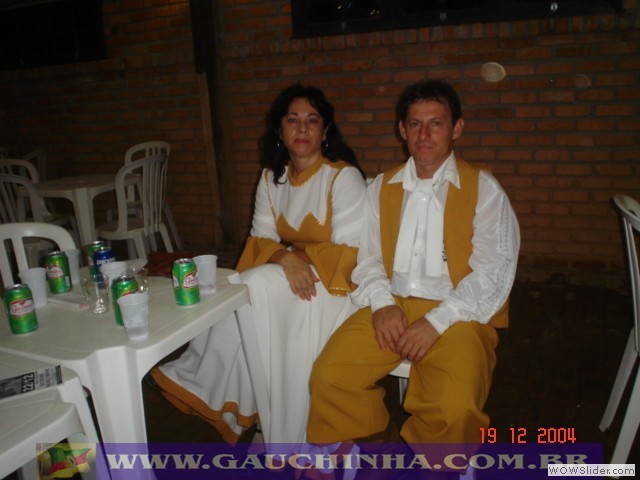 19-12-2004 Gauchinha - Baile Tradicionalista (26)
