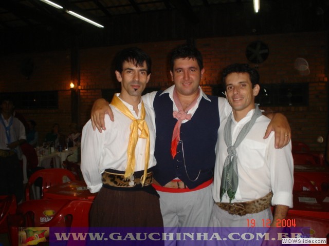 19-12-2004 Gauchinha - Baile Tradicionalista (34)
